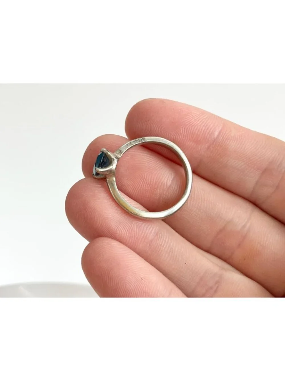 Kyanite Oval Cut Gemstone Minimalist Sterling Silver 925 Vintage Ring - sz 7.5